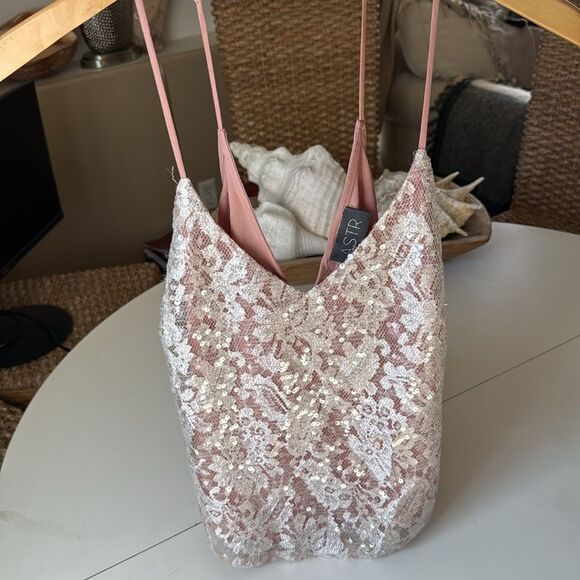 ASTR the Label Lace Sequin Spaghetti Strap Top Medium - Picture 4 of 5